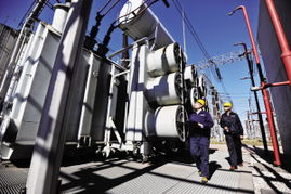 天津市電力公司聯(lián)合力天機(jī)械開展節(jié)前供電設(shè)備專項(xiàng)巡查，筑牢安全防線