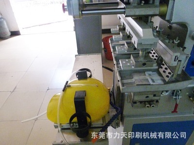 S4S四色穿梭印工作帽 革新印刷工藝，力天機(jī)械領(lǐng)航行業(yè)新紀(jì)元