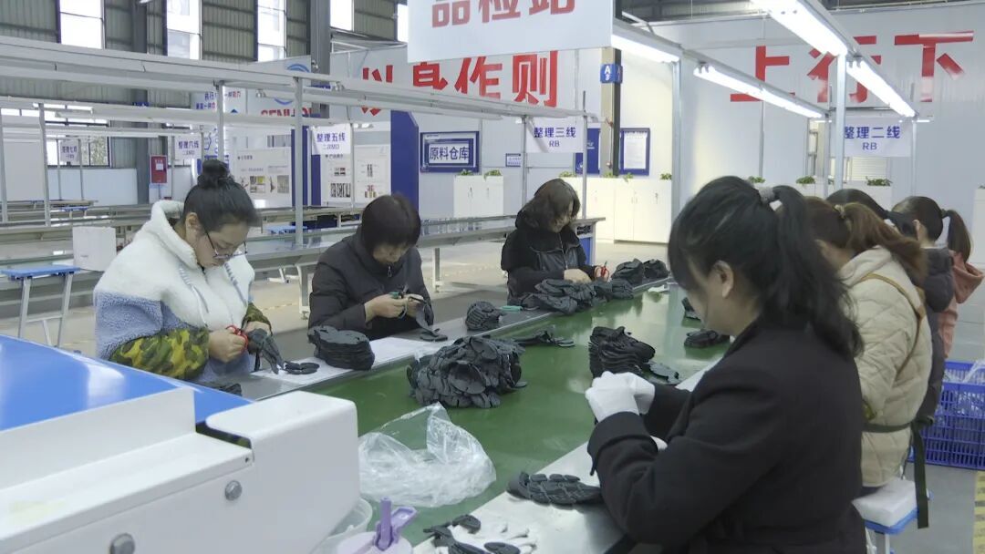 一線直擊 閬中工業企業馬力全開，美幫科技等沖刺首季“開門紅”